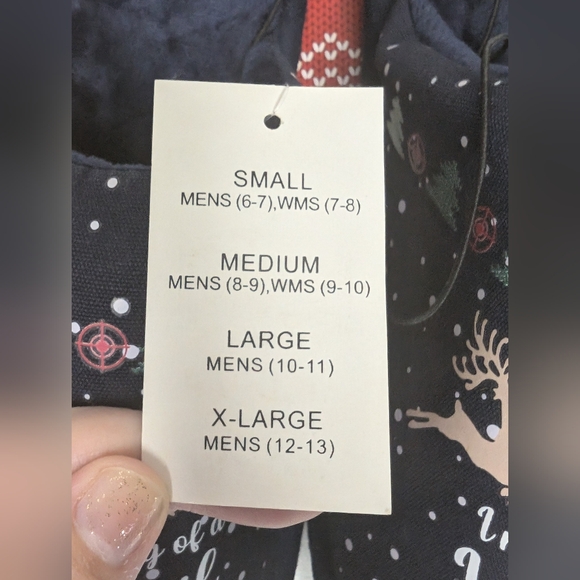 NEW Holiday Comfort Slippers - Navy - Medium - Mens (8-9) - Womens (9-10) - Picture 4 of 6